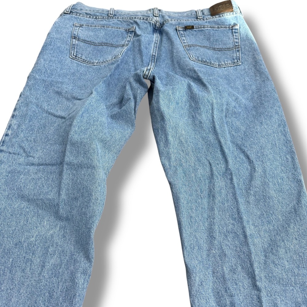 Lee Regular Fit Light Wash Denim Jeans Men's Size 42x30 Cotton - Picture 4 of 9